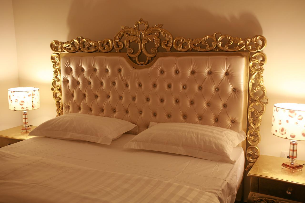 Crown Hotel Джуба Екстериор снимка