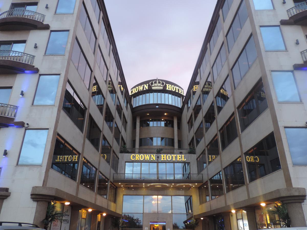 Crown Hotel Джуба Екстериор снимка